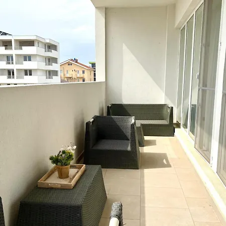 Avostar Sea Apartment Navodari